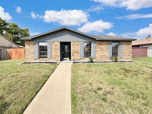 9547 Sophora Drive, Dallas, TX 75249