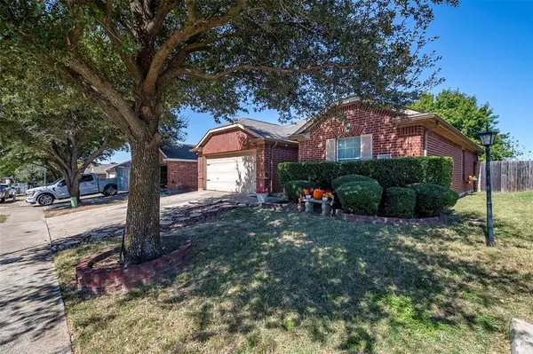 Dallas, TX 75237,2837 TRAILHOUSE Drive