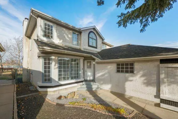 Calgary, AB T3K3X1,64 Sandringham Close NW