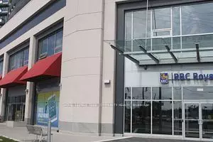 Markham, ON L3T 0G6,7163 Yonge ST #214