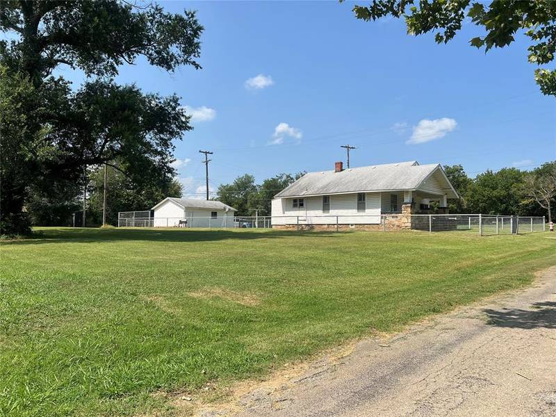 302 E Cherry Street, Drumright, OK 74030