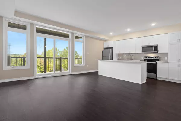 Cityview - Parkwoods Hills - Rideau Shore, ON K2E 0A8,225 Citiplace DR #G