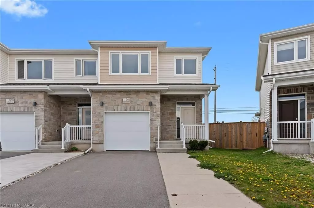 Kingston, ON K7K 0J2,908 RIVERVIEW WAY