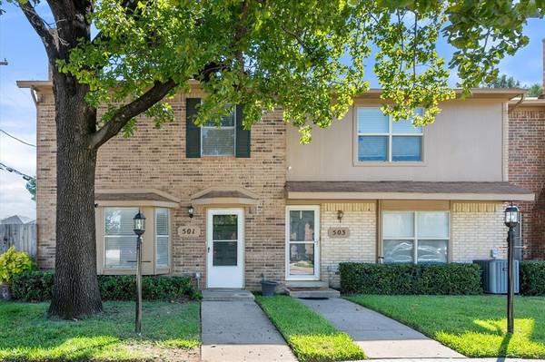 501 Pecan Acres Court, Arlington, TX 76013