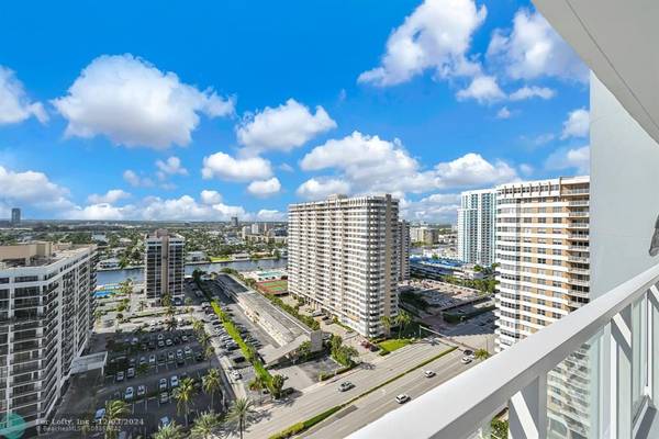 Hallandale Beach, FL 33009,2030 S Ocean Dr  #2027