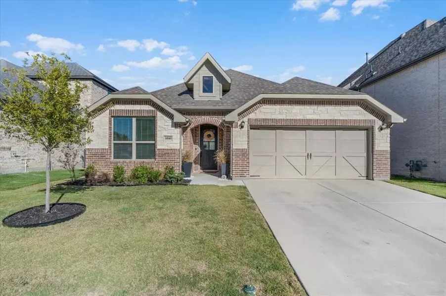 14840 Grissom Avenue, Aledo, TX 76008