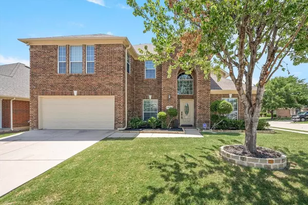 9029 Georgetown Place, Fort Worth, TX 76244