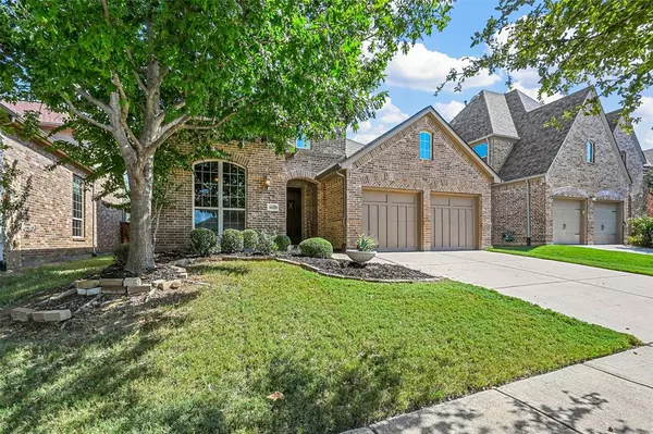 Argyle, TX 76226,8600 Silverleaf Circle