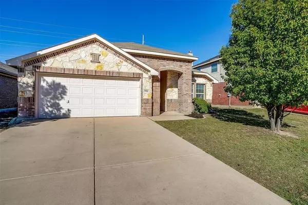 Fort Worth, TX 76108,9804 Sparrow Hawk Lane