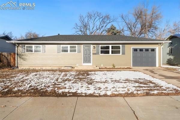 2723 N Arcadia ST, Colorado Springs, CO 80907