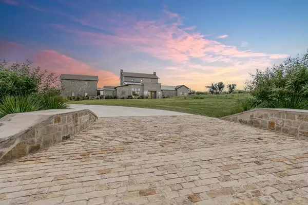 3450 -- Boot Ranch CIR, Fredericksburg, TX 78624