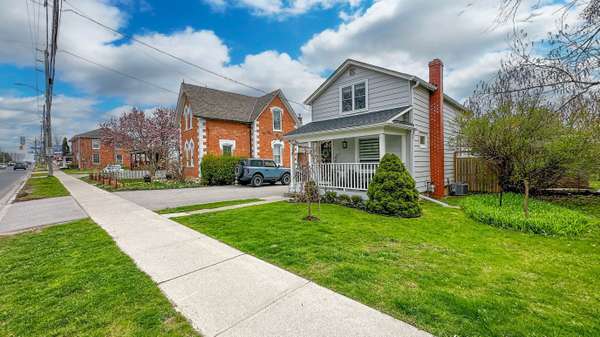 6727 Main ST, Whitchurch-stouffville, ON L4A 6B3