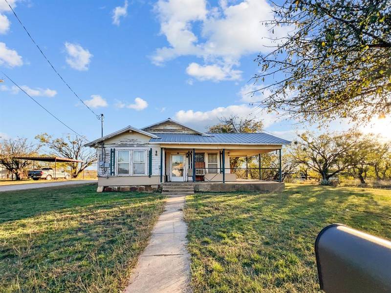 201 E 7th Street, Breckenridge, TX 76424