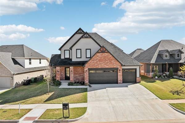 14512 Giverny Lane, Yukon, OK 73099