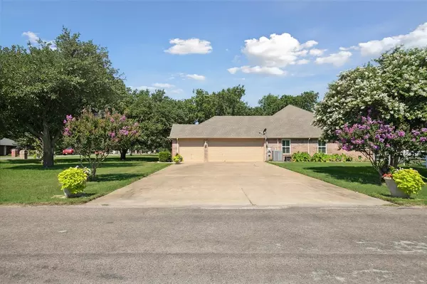 Haslet, TX 76052,1809 Bear Springs Drive