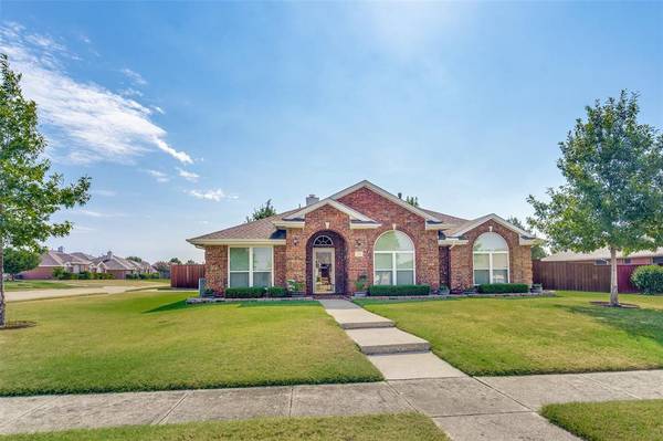 336 Woodglen Drive,  Murphy,  TX 75094