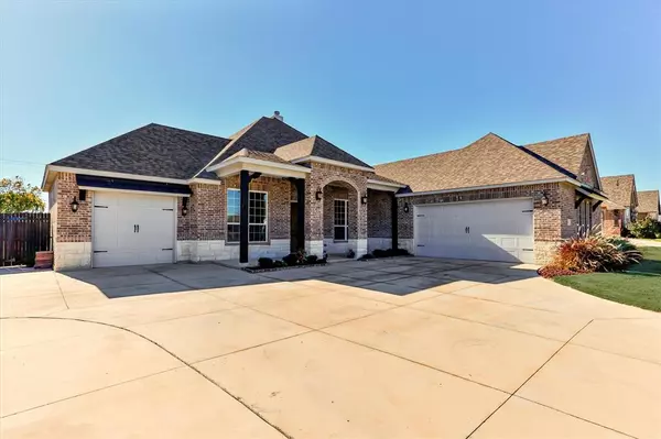 14701 Lost Wagon Street, Justin, TX 76247