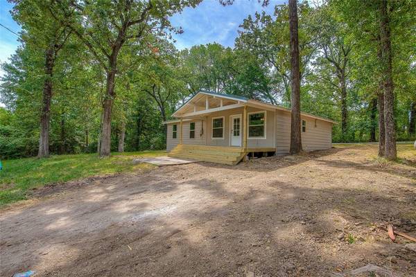 Quinlan, TX 75474,2841 Honey Bee Lane