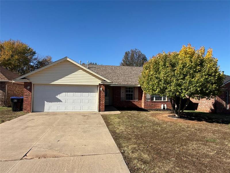 116 Greentree Drive, Noble, OK 73068