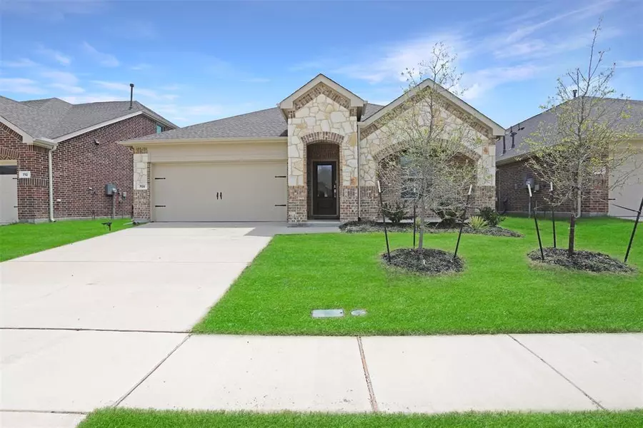 708 Lombard Lane, Forney, TX 75126