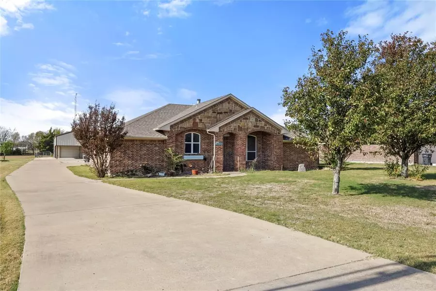 11220 Morgan Drive, Lavon, TX 75166