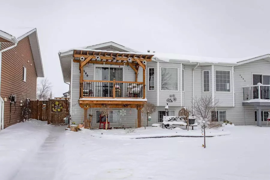 4580 Westbrooke RD, Blackfalds, AB T4M 0K3