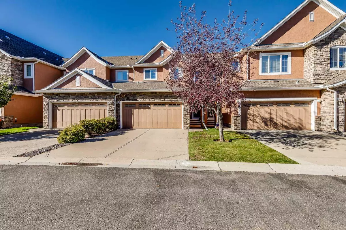 Calgary, AB T3M 0E5,25 Cranleigh Heath SE