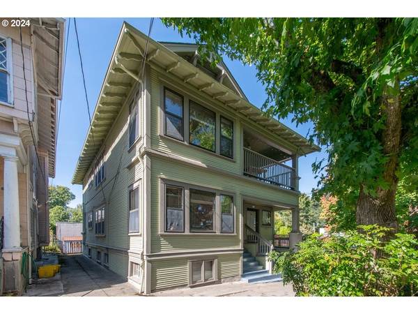 913 SE 27TH AVE, Portland, OR 97214