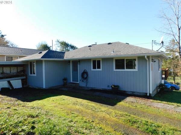 Myrtle Point, OR 97458,1300 SPRUCE ST