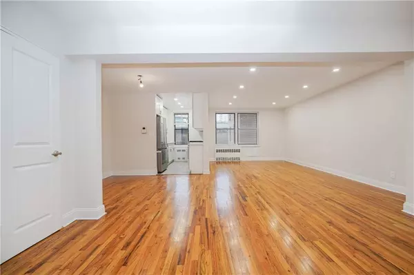 Brooklyn, NY 11235,3101 Ocean Pkwy #2J