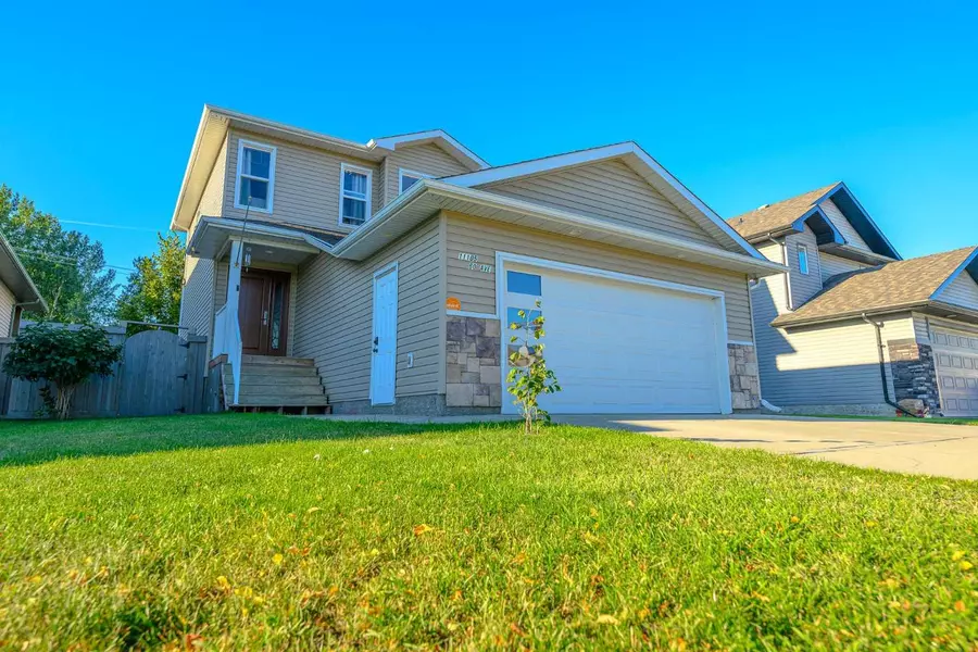 11105 60 AVE, Grande Prairie, AB T8W 0H6