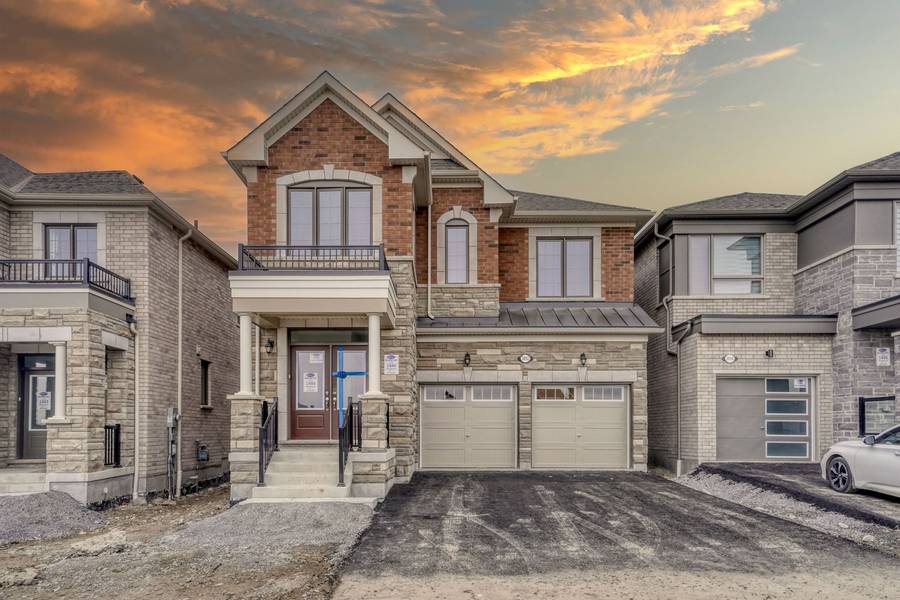 3092 PAPERBIRCH TRL, Pickering, ON L1X 0N9