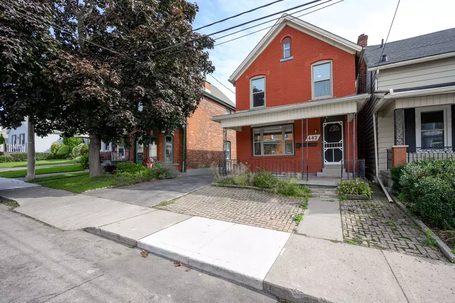 442 Mary ST #Lower, Hamilton, ON L8L 4W9