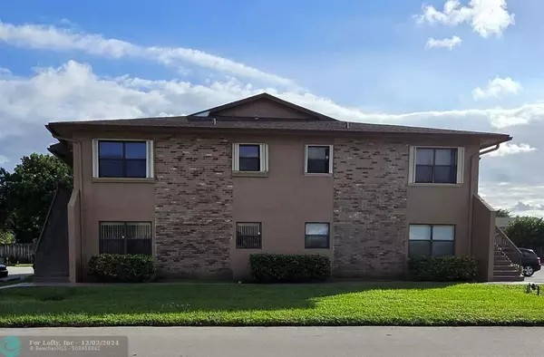 Sunrise, FL 33351,10057 Winding Lake Rd  #201