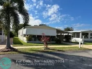 242 NW 53rd Ct, Deerfield Beach, FL 33064