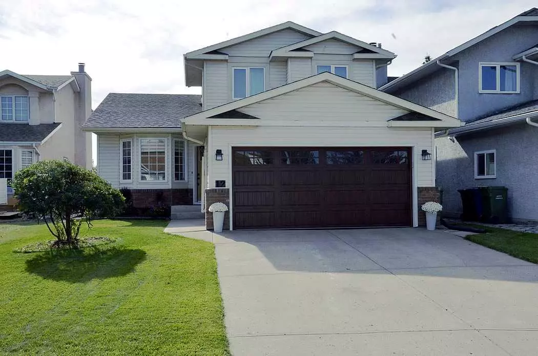 Calgary, AB T2C 3Y1,12 Riverside CRES SE