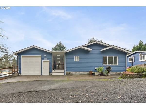 Rockaway Beach, OR 97136,635 S FALCON ST