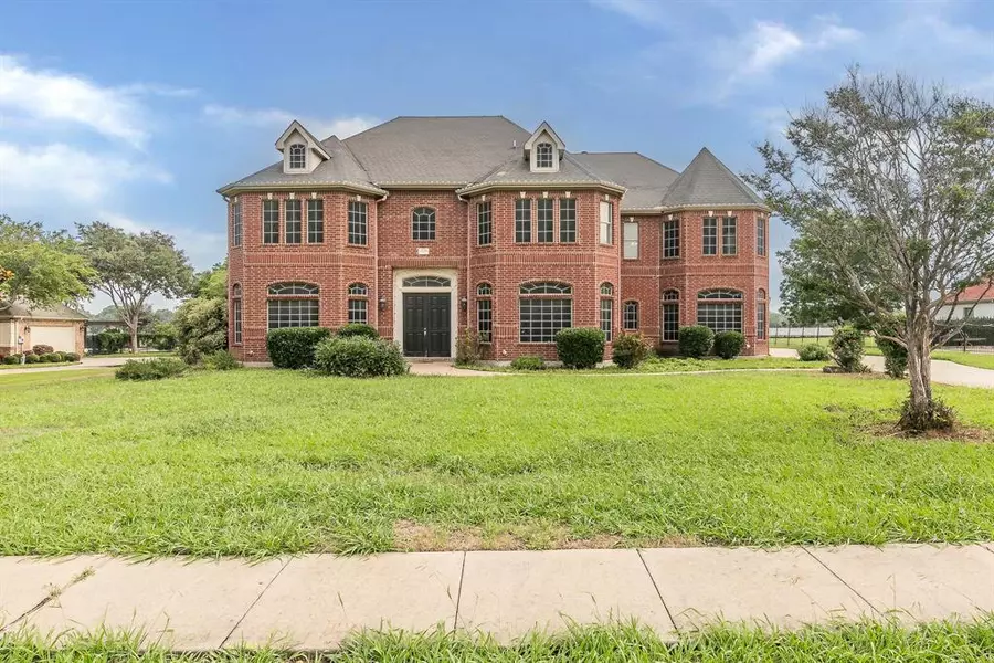 2645 Wells Court, Cedar Hill, TX 75104