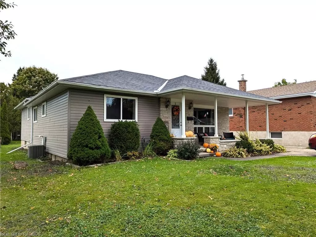 Owen Sound, ON N4K 2V8,1746 6TH AVE E