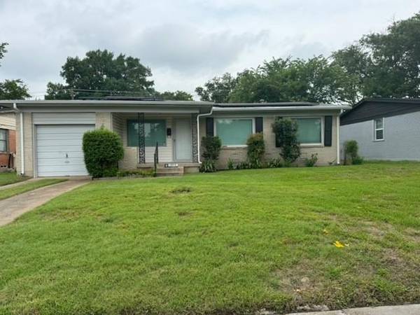 10819 Sharondale Drive,  Dallas,  TX 75228