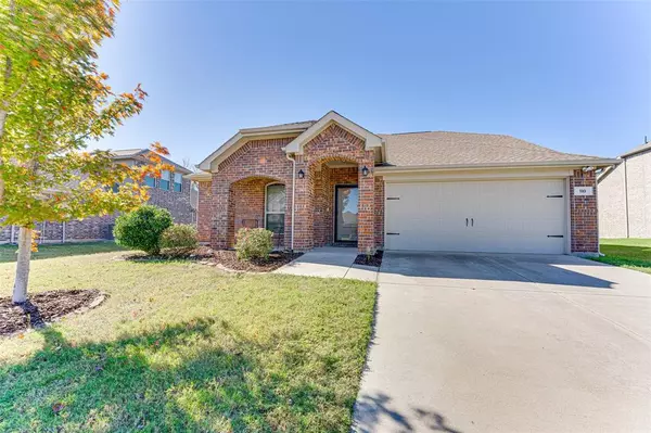 110 Morning Star Lane, Waxahachie, TX 75165