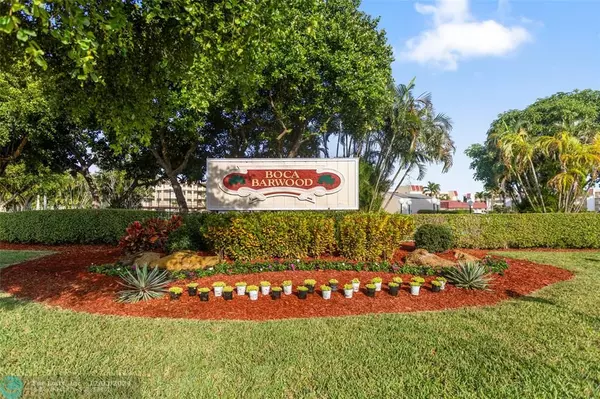 Boca Raton, FL 33428,23247 Barwood Ln  #102