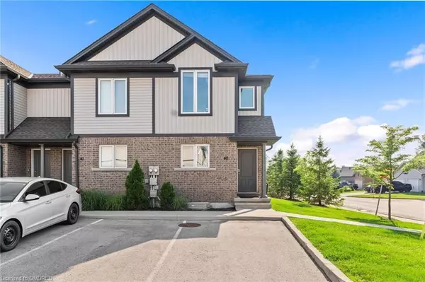 Niagara Falls, ON L2H 3P9,7768 ASCOT CIR