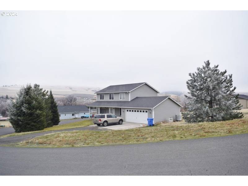 406 W MILL ST, Weston, OR 97886