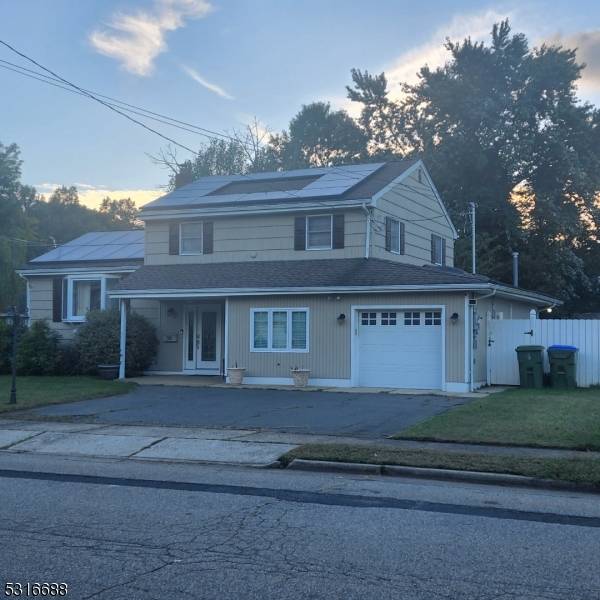 30 Waverly Dr, Edison Twp., NJ 08817