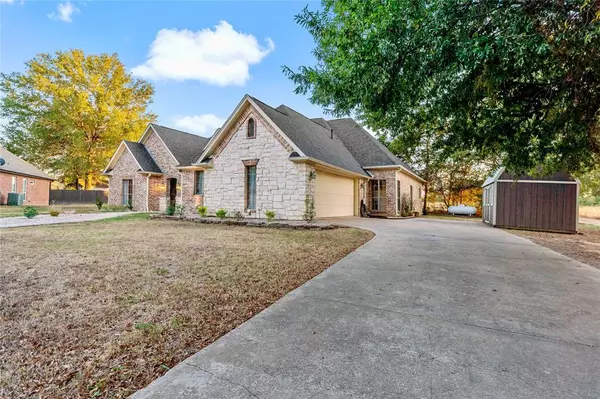 Paris, TX 75462,3760 Woodland Lane