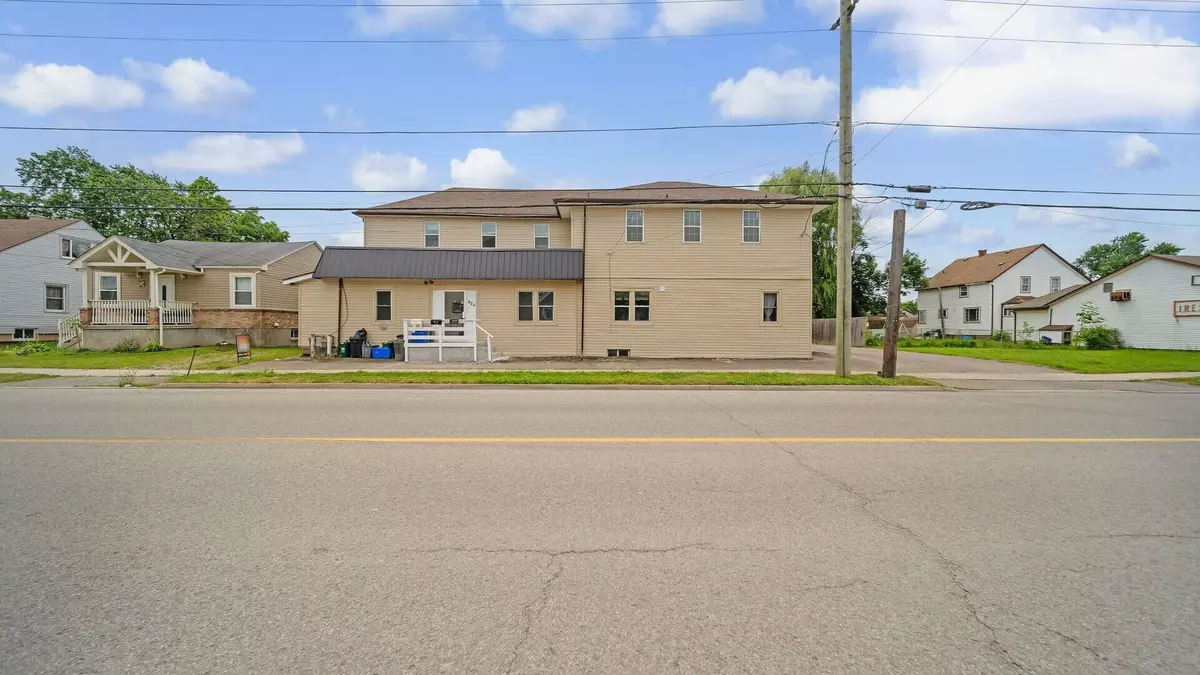 Fort Erie, ON L2A 2M2,223-227 Gilmore RD