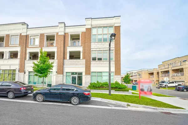 1 Villa Ada DR, Markham, ON L6B 1N7