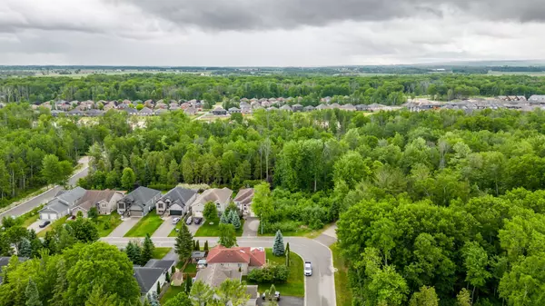 Wasaga Beach, ON L9Z 2Z7,30 Crocus DR