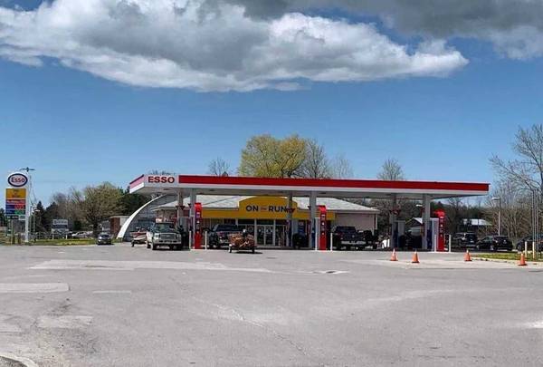 2976 Highway 11 EXPY, Oro-medonte, ON L0L 2E0